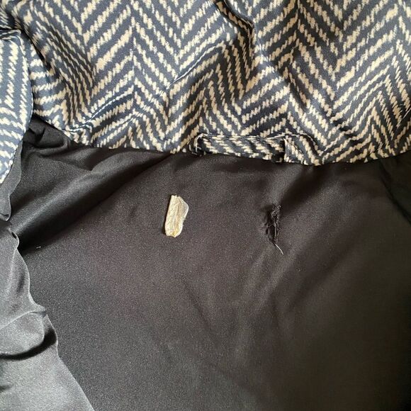 J. Crew Vest Down Waterfowl Feathers Filled Quilted Herringbone Womens - Picture 9 of 9